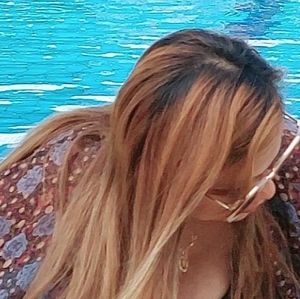 Meet your Posher, Lyresh